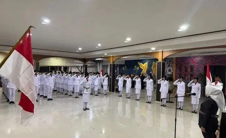 Bupati Musi Rawas Kukuhkan 70 Paskibraka, Siap Kibarkan Duplikat Bendera Pusaka